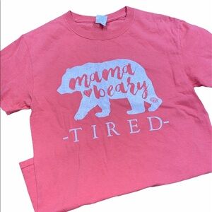 Mama Bear graphic T-shirt size small